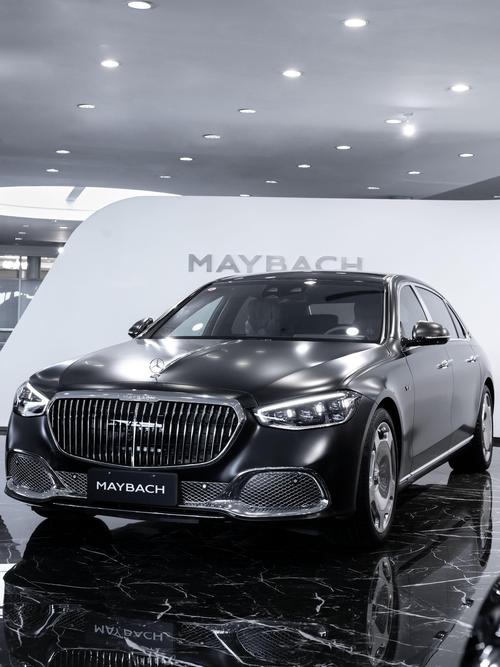 深圳60岚图汽车的售后服务让用户无忧出行，迈巴赫未来的豪华车趋势