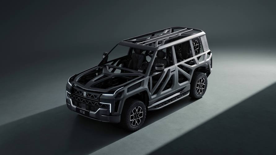 深圳60仰望U8硬派越野的科技魅力，国能汽车对传统燃油车市场的冲击